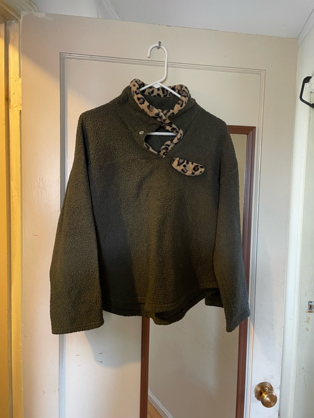 Women's Olive Green Sherpa Pullover with Leopard Trim